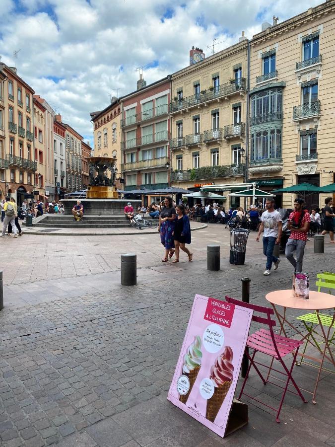 Meuble Tourisme Carmes 2 Etoiles, Entree Autonome,Wifi, Climatise, Petit Parking Prive Lejlighed Toulouse Eksteriør billede